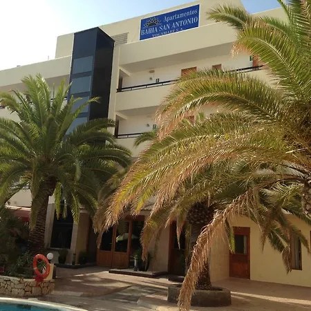 Bahia De San Antonio サンアントニオアバド