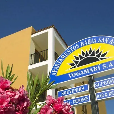 Bahia De San Antonio 2*